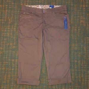 Bandolino Capris for Women - Poshmark